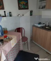 Casă de vânzare 43 mp + Anexa 41 mp, 2142 mp teren - Comun 