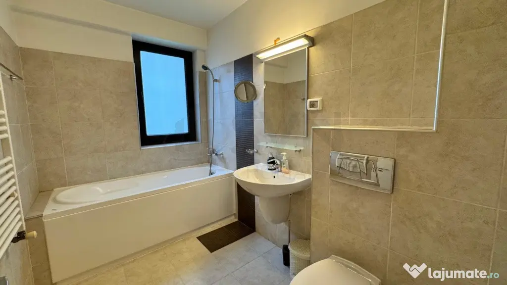 3 Camere l De inchiriat l Pipera - Bucuresti (Bucuresti-Ilfov)