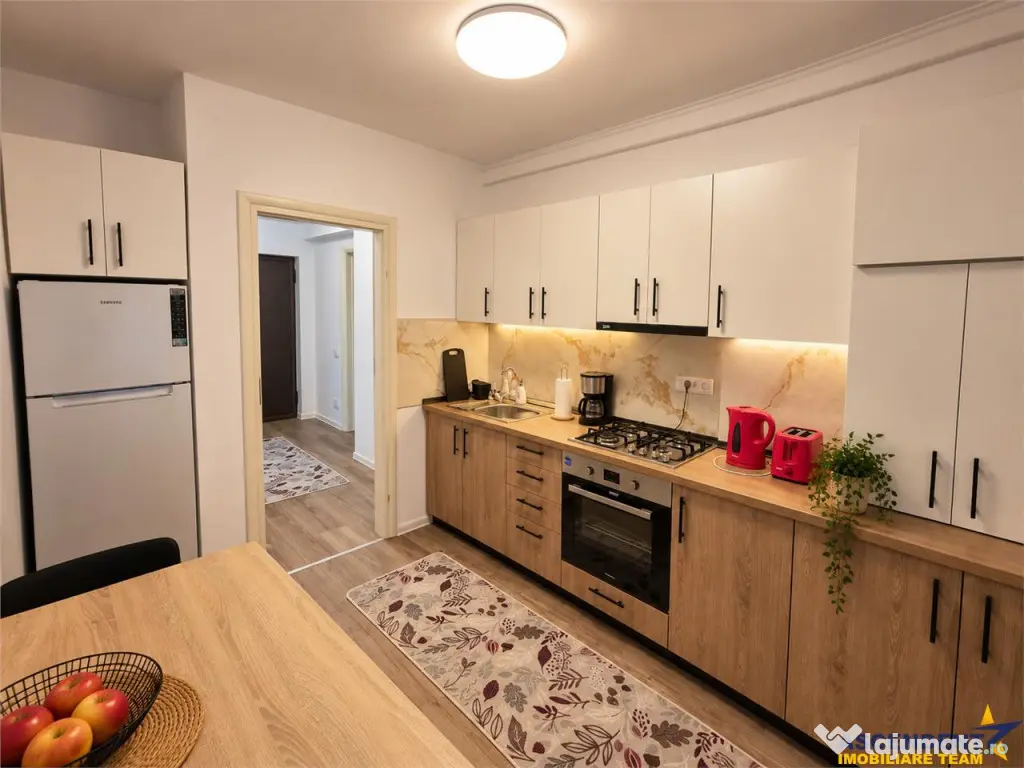 Prima ! Apartament 2 camere, structura frumoasa, terasa, Viv - Brasov (Brasov)