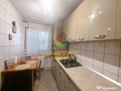 Apartament 3 camere, decomandat, mobilat și utilat, boxă și parcare ADP