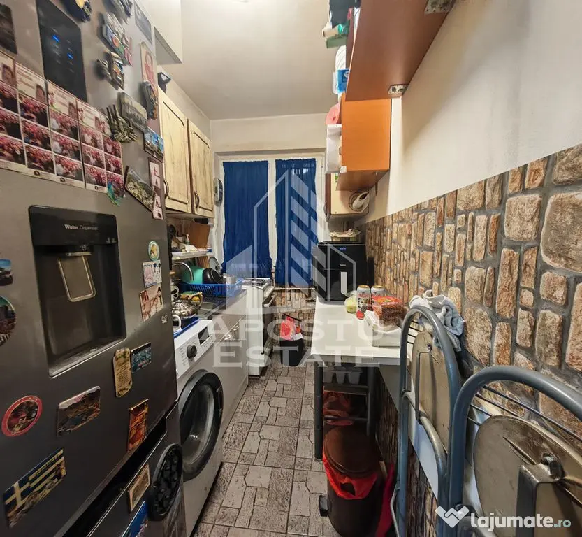 Apartament cu 3 camere, de vanzare, etaj intermediar, zona Dacia - Timisoara (Timis)