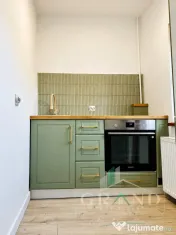 Garsonieră complet renovată | Mobilată și utilată | Mă