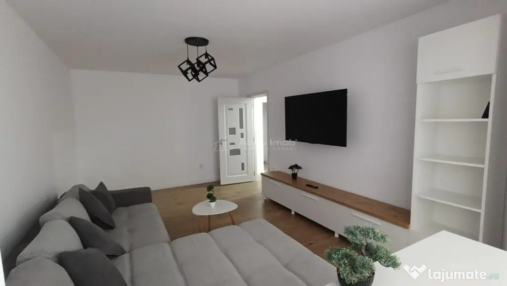 Apartament cu 3 camere -Bulevardul Republicii - Ploiesti (Prahova)