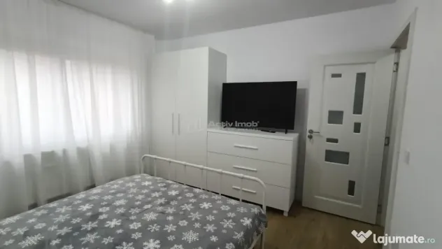 Apartament cu 3 camere -Bulevardul Republicii - Ploiesti (Prahova)