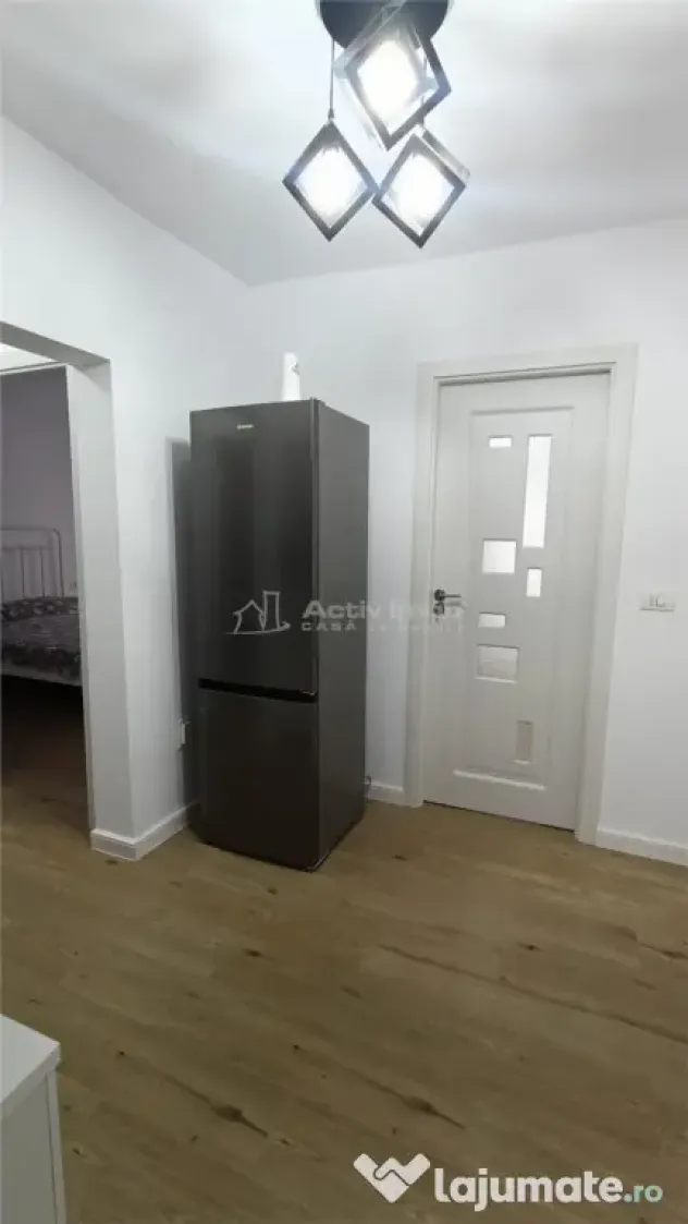 Apartament cu 3 camere -Bulevardul Republicii - Ploiesti (Prahova)