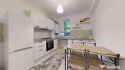 Acasă în UNO Brașov | 2 camere decomandate, balcon și parcare 