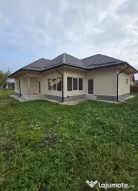 Casa de vanzare - structura lemn in Brebu-Podul Cheii 