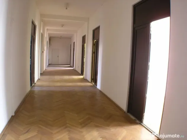 Spațiu comercial - Kogalniceanu 395 mp