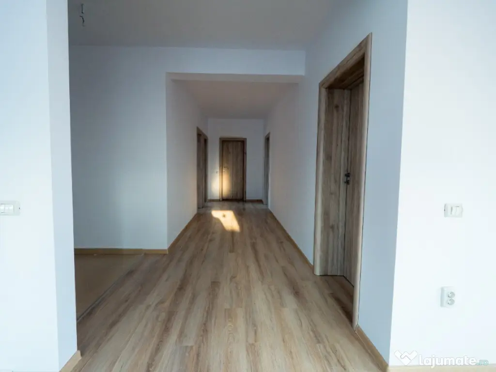 Casa individuala finalizata 4 camere Dimieni-Balotetsi, 510 mp curte