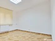 Nemobilat,4 cam,Firma.Parter.zona Unirii 