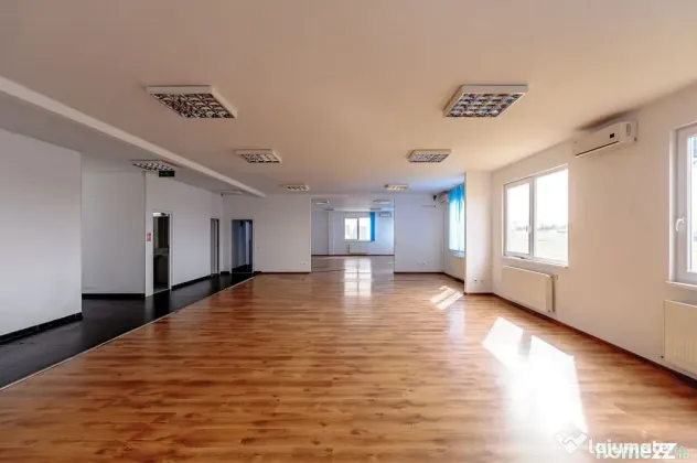 Spațiu comercial 333 mp - Arad (Arad)
