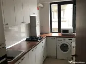 Unirii,Constitutiei, Ap.2 cam,cu centrala proprie. 