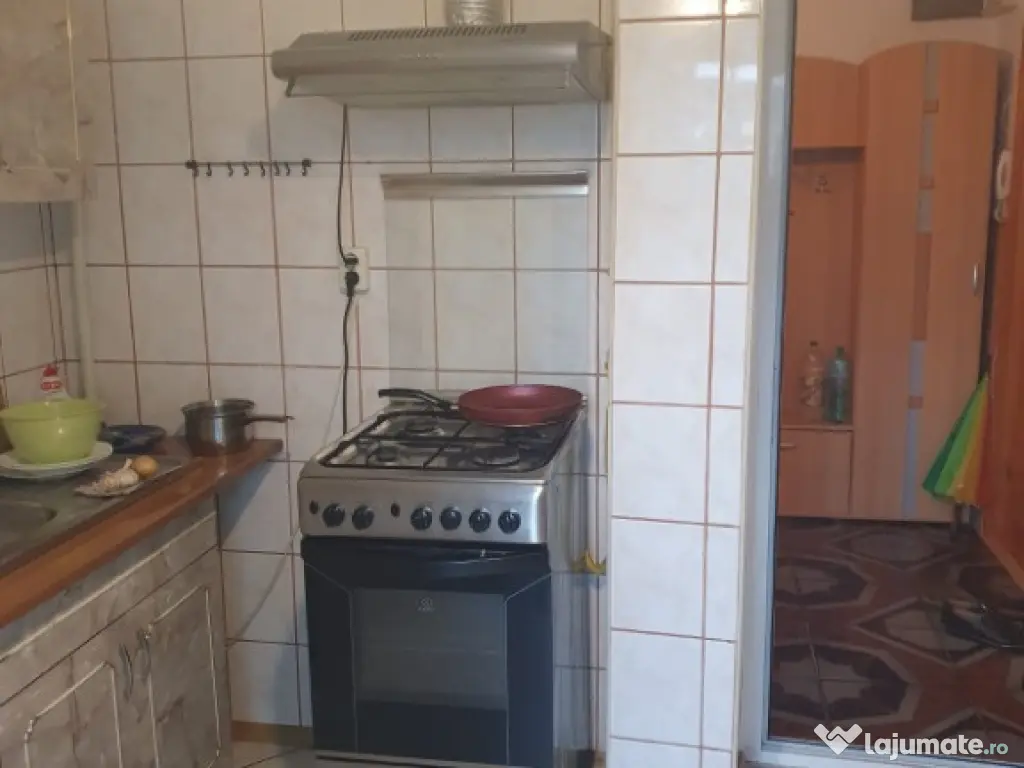 Apartament 3 camere Calarasi IV