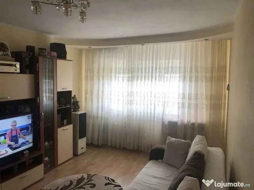 Apartament 2 camere confort 1 decomandat zona Radu Negru, re