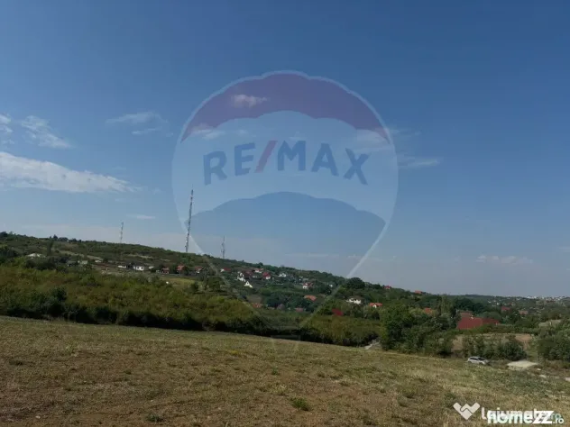 Teren de Vânzare, Intravilan, 5511 mp, în Zona de Dealu...