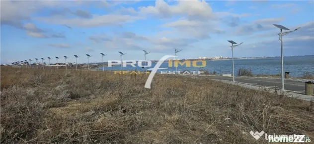 Teren 965mp.deschidere la 3 strazi, pe malul Lacului Techirg - Techirghiol (Constanta)