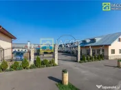 Pensiune cu 15 camere de cazare, restaurant, corpuri adminis 