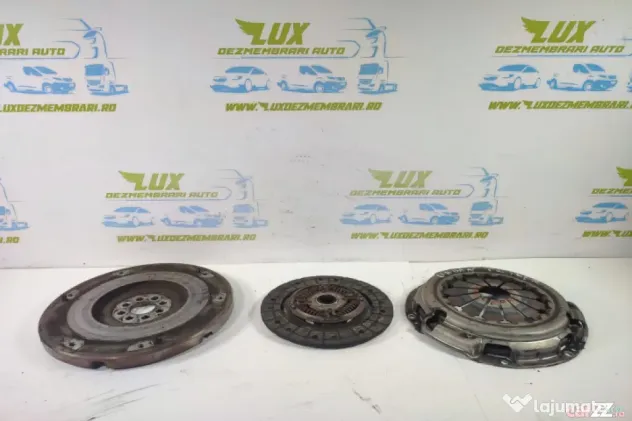 Kit chit volanta cu ambreiaj cu volanta 1.3 1nr-fe benzina r