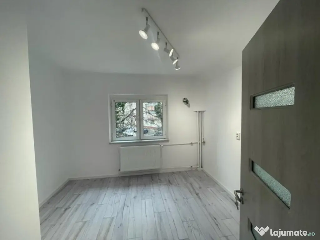 Apartament 3 camere Nerva Traian