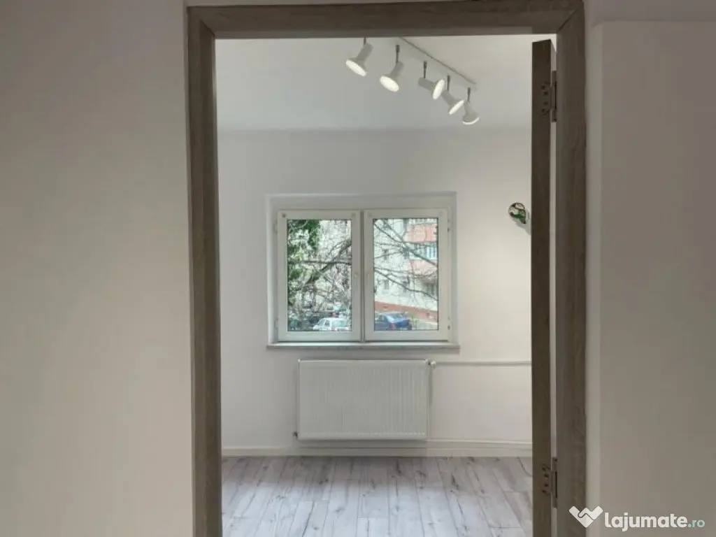 Apartament 3 camere Nerva Traian