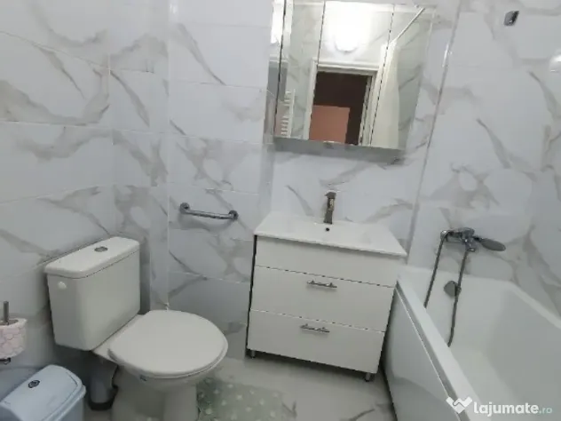 Apartament o camera in Floresti
