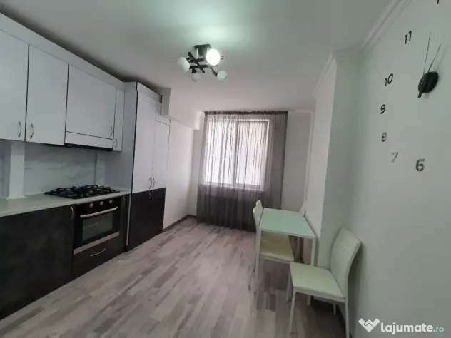 Apartament o camera in Floresti