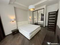 O camera zona Plopilor