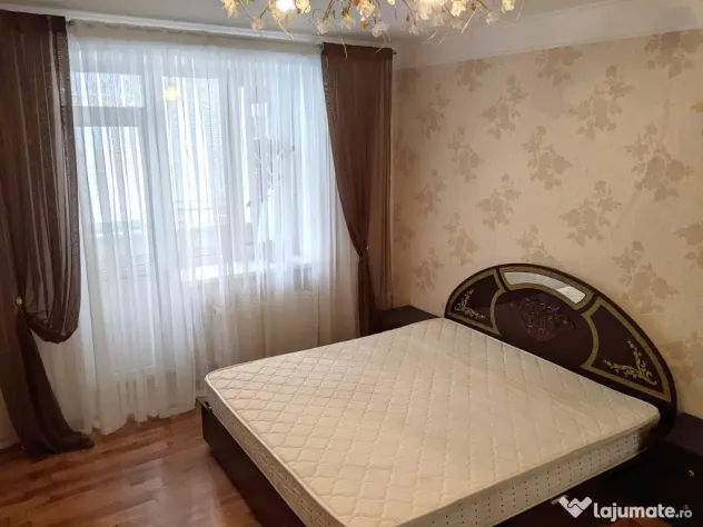 Apartament cu 2 camere decomandate Semicentral