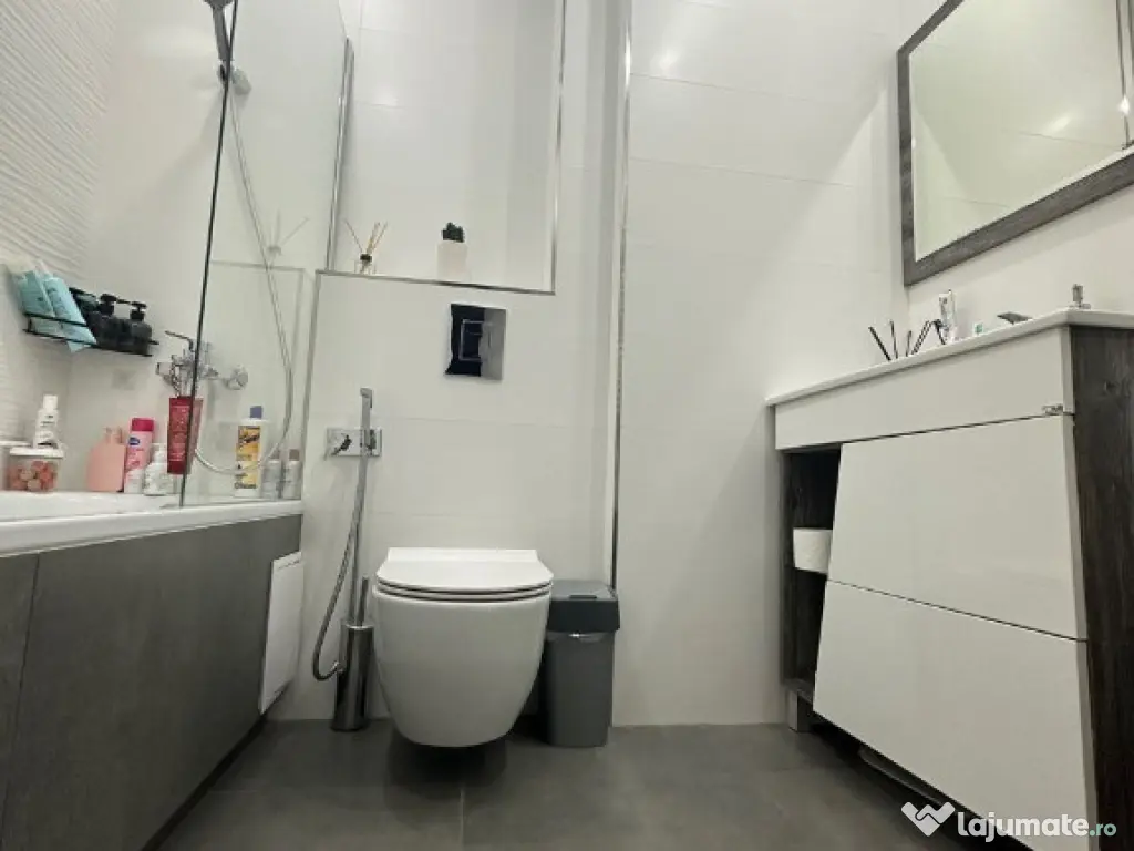 Apartament cu doua camere de inchiriat in zona Dambul Rotund