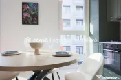 Apartament cu 2 camere NOU, finisat cu Chirias inclus