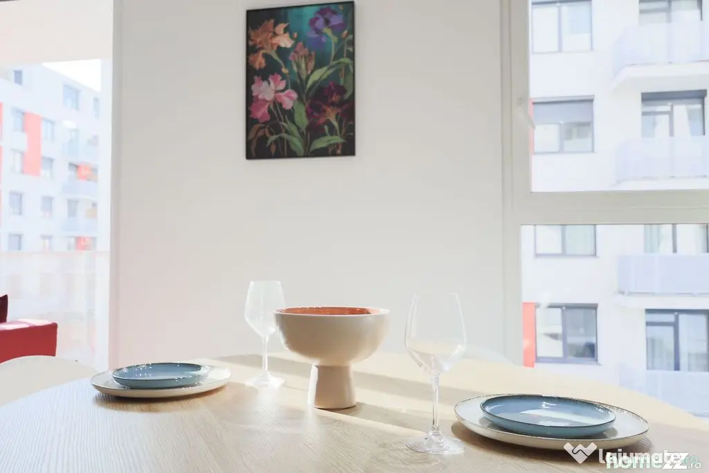 Apartament cu 2 camere NOU, finisat cu Chirias inclus