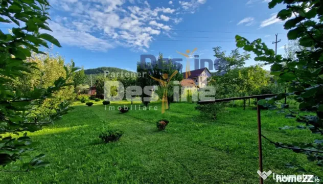 VAND CASA MOBILATA SI UTILATA + GRADINA + TEREN, DEJ