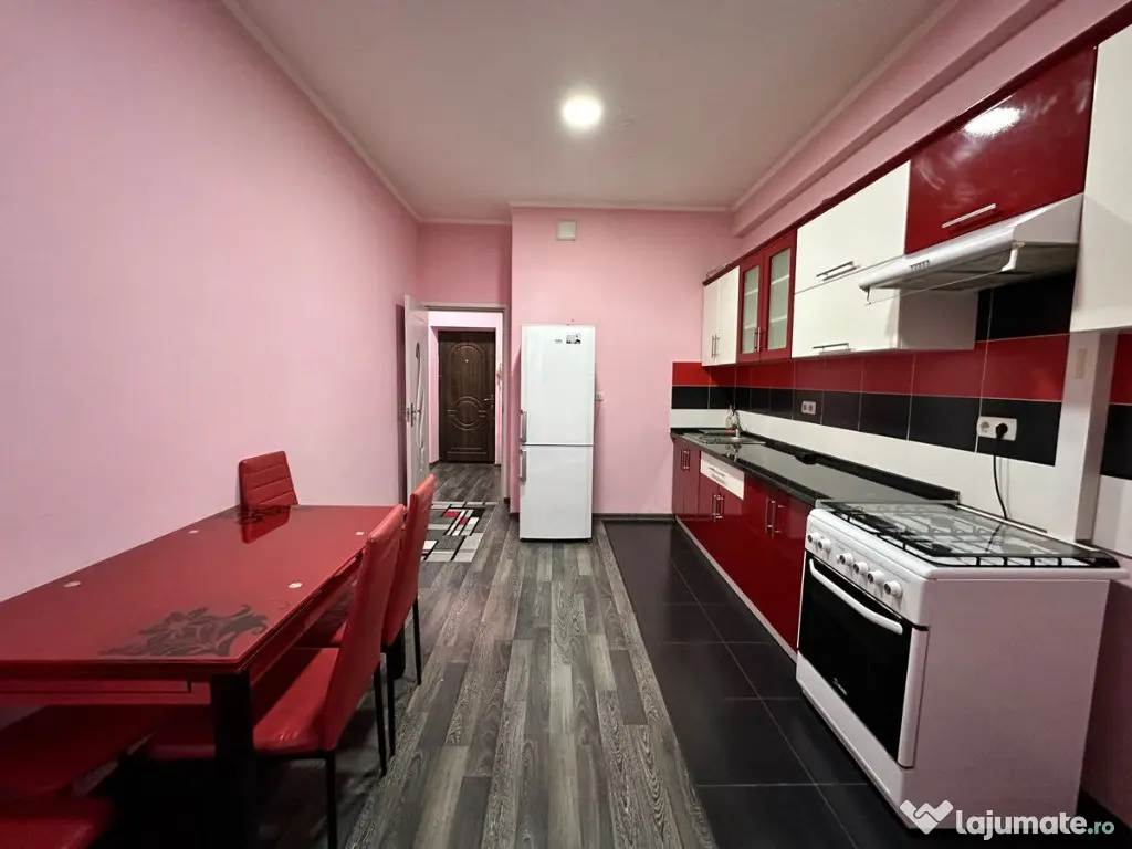 Inchiriez apartament cu 1 camera in zona Dambul Rotund