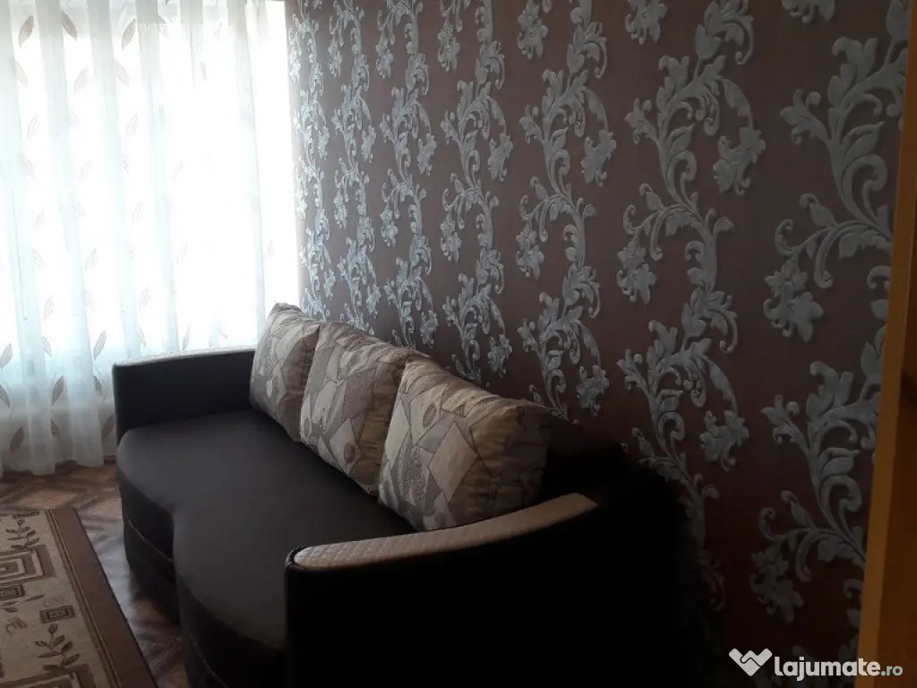 Inchiriez apartament cu 2 camere in zona Andrei Muresanu