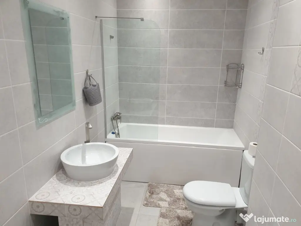 Inchiriez apartament cu 1 camera in zona Iris