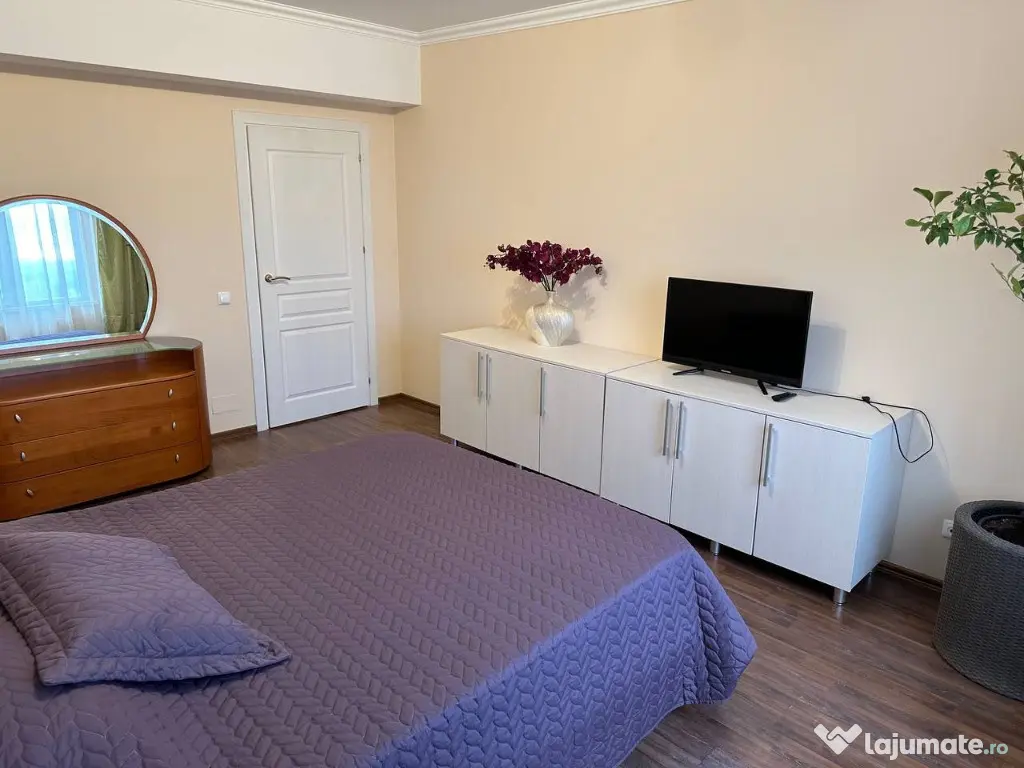 Inchiriez apartament cu 3 camere in cartierul Manastur