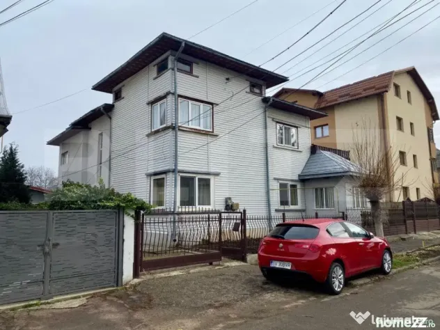 Casa individuala, zona centrala Radauti