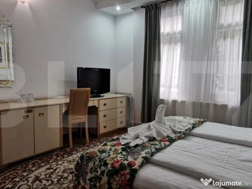 Pensiune 6 camere duble + 1 apartament + garsoniera Sinaia