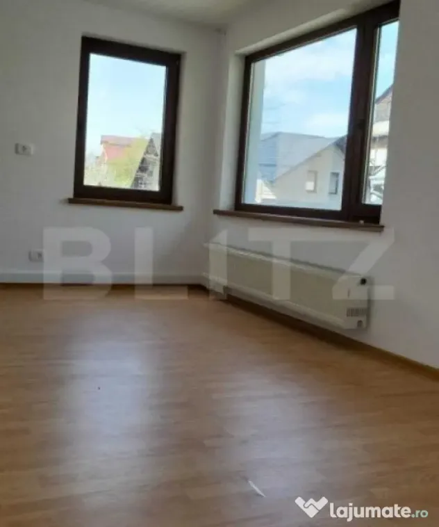Casa individuala, 310 mp, teren 650 mp, zona Zamca