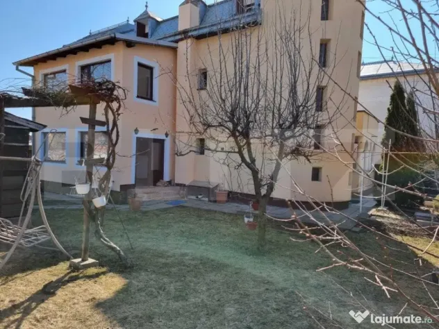 Casa individuala, 310 mp, teren 650 mp, zona Zamca