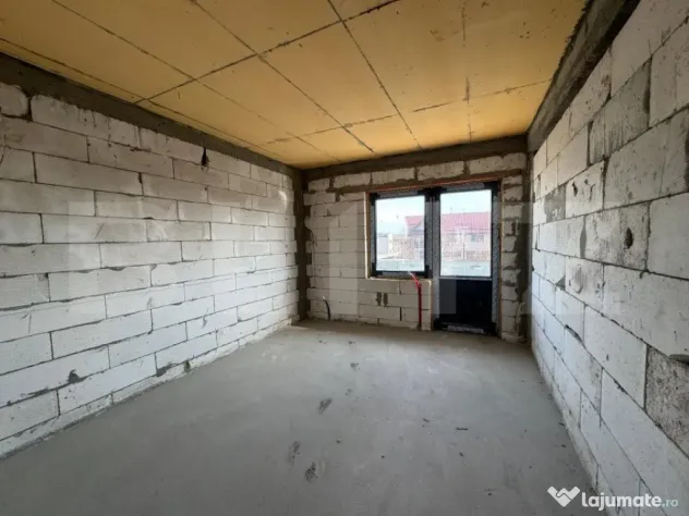 Casă P + E de 119 mp utili, teren 339 mp, Pielești, zona M