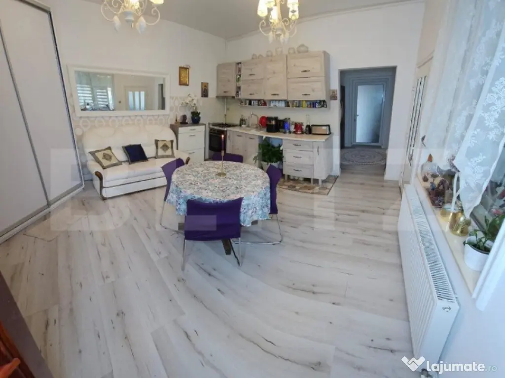 Casa 5 camere, 173mp, zona Centrala