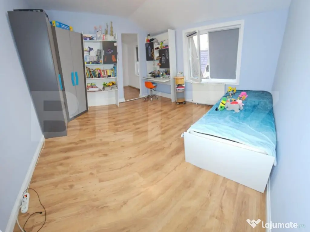 Casa 5 camere, 173mp, zona Centrala