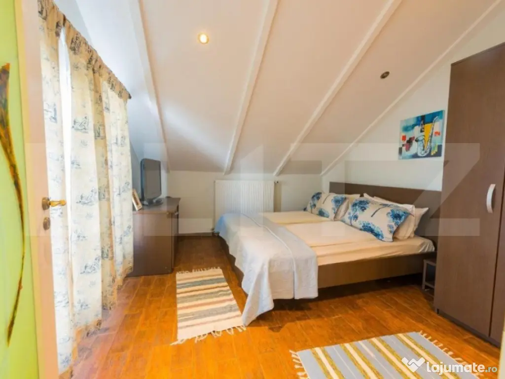 Casa / Vila, 240 mp, zona Cristian Brasov