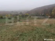 Teren de 1808 mp utilitati apa, gaz, curent in apropiere, zo