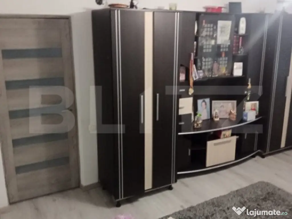 Apartament 3 camere zona Bartolomeu 74 mp