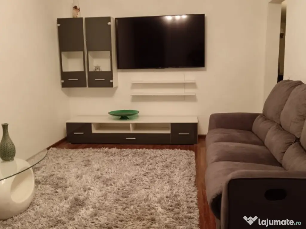 Mega Mall, Ap[artament 3 camere,Renovat!