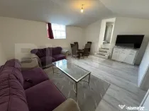 Apartament 2 camere, semidecomandat, curte 50mp Zona Casa St