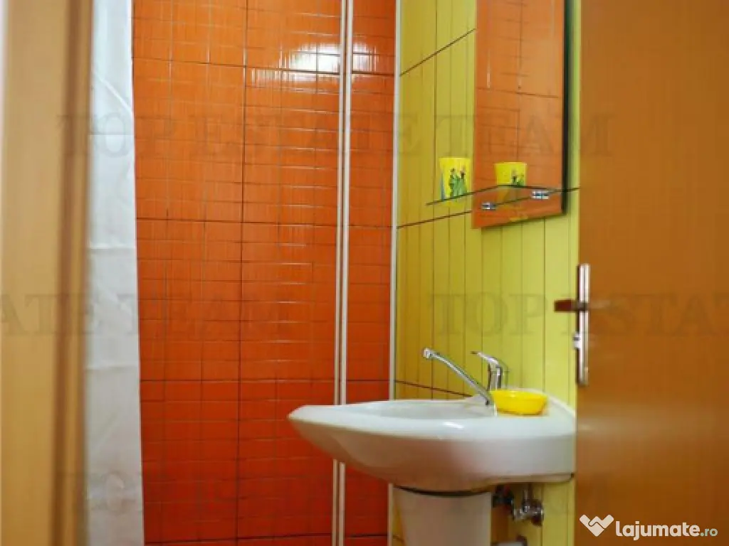 AFACERE LA CHEIE VILA 17 CAMERE 17 BAI EFORIE NORD