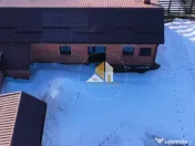 Bijuterie Turistică în Pasul Tihuța: Pensiune de Vânzar 